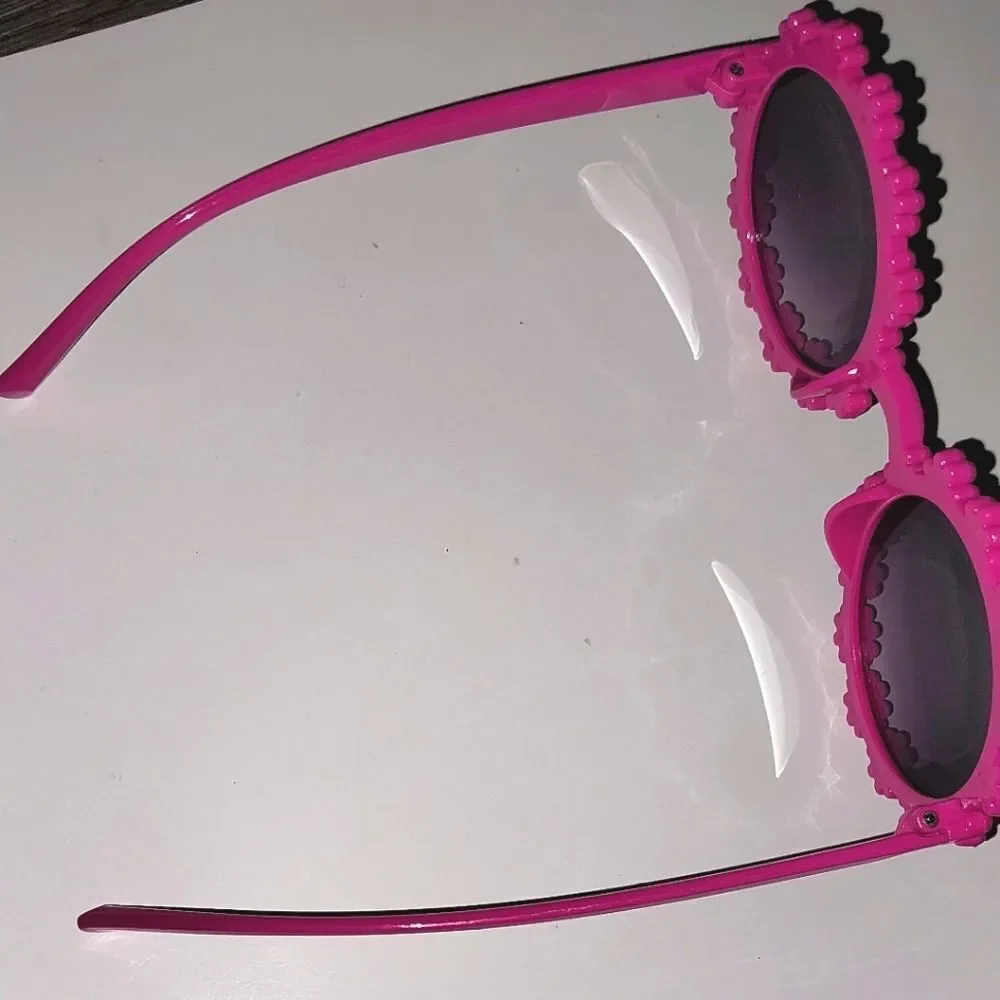 Super cute floral rim kids sunglasses